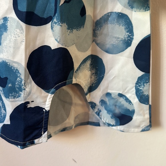 Silky Blue polka dot Tunic - Picture 3 of 4